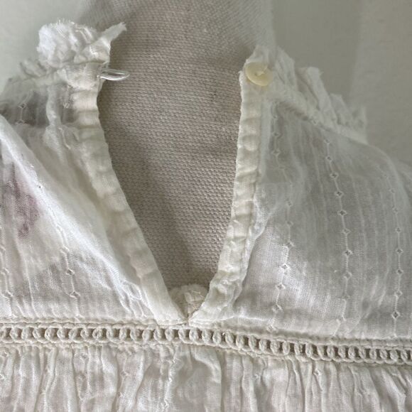 NWT House of Harlow 1960 Dainty Boho Lightweight Sleeveless Off White Top - Picture 14 of 15